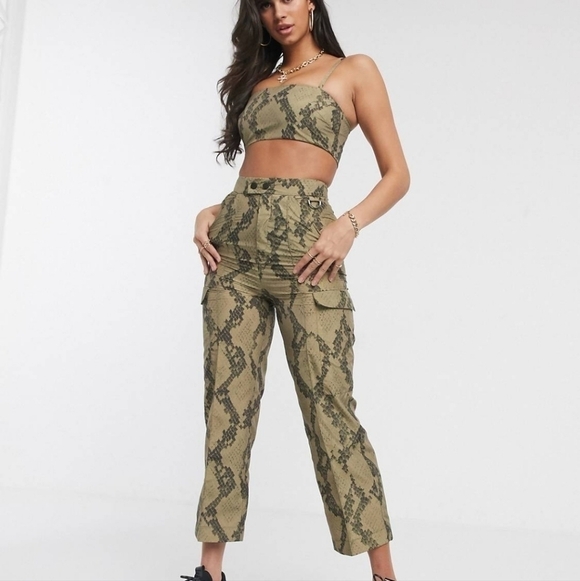 ASOS Snake Print Crop Top NWT - Picture 3 of 10